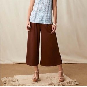 Alice Textured Wide Leg Cropped Pants